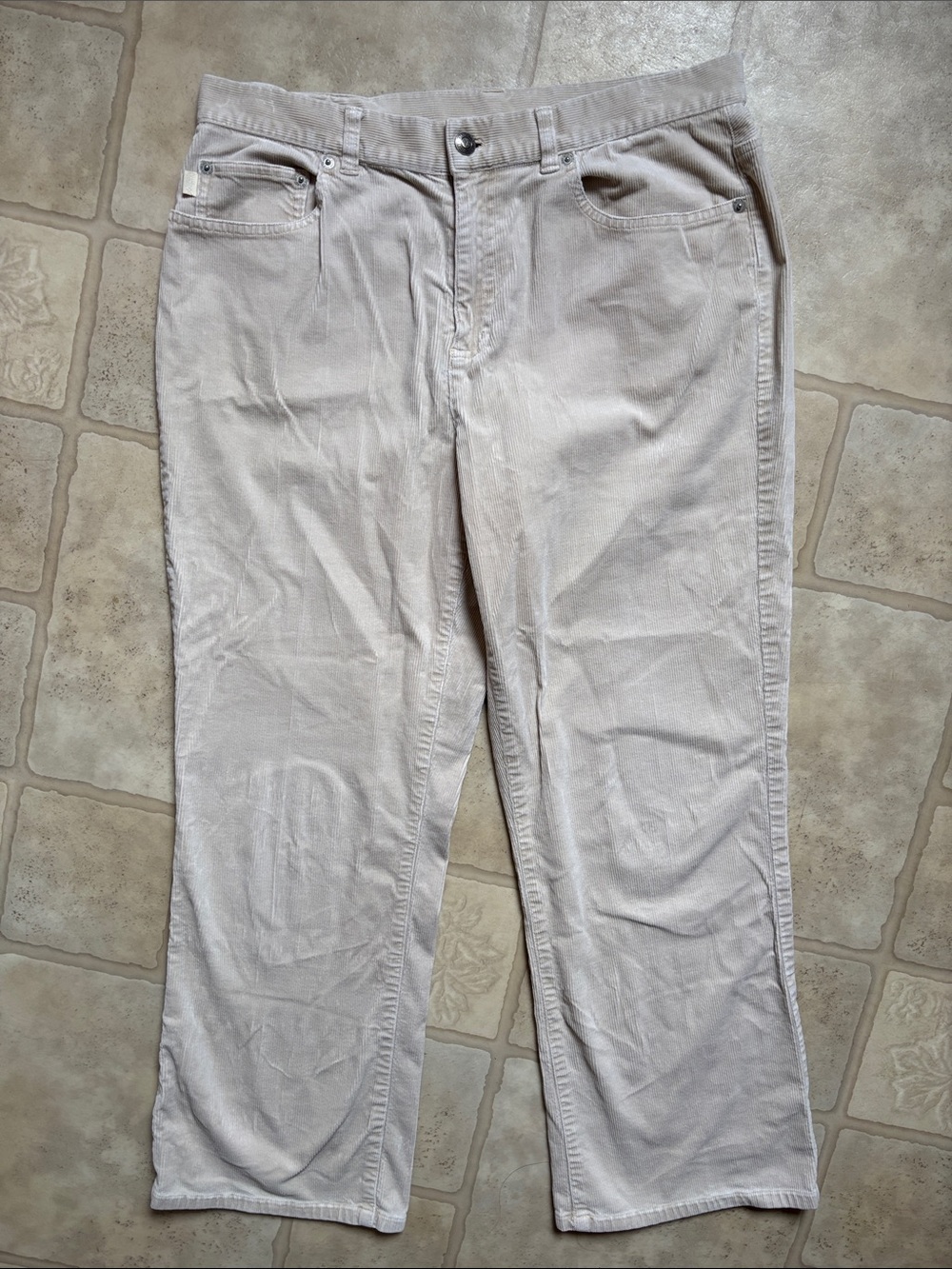 Vintage 90s Lauren Jeans Co Ralph Lauren Corduroy Pants
Size 12 26.5” inseam